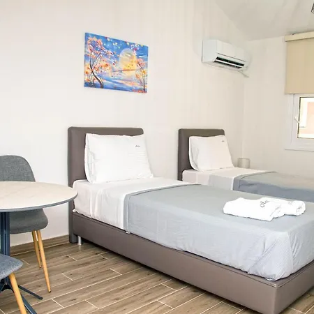 Aelia Luxury *