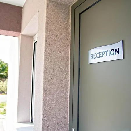 Aelia Luxury Apartment